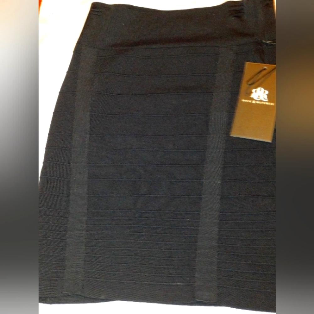 🆕 Rock & Republic, Sexy Body Con Skirt, S. NWT